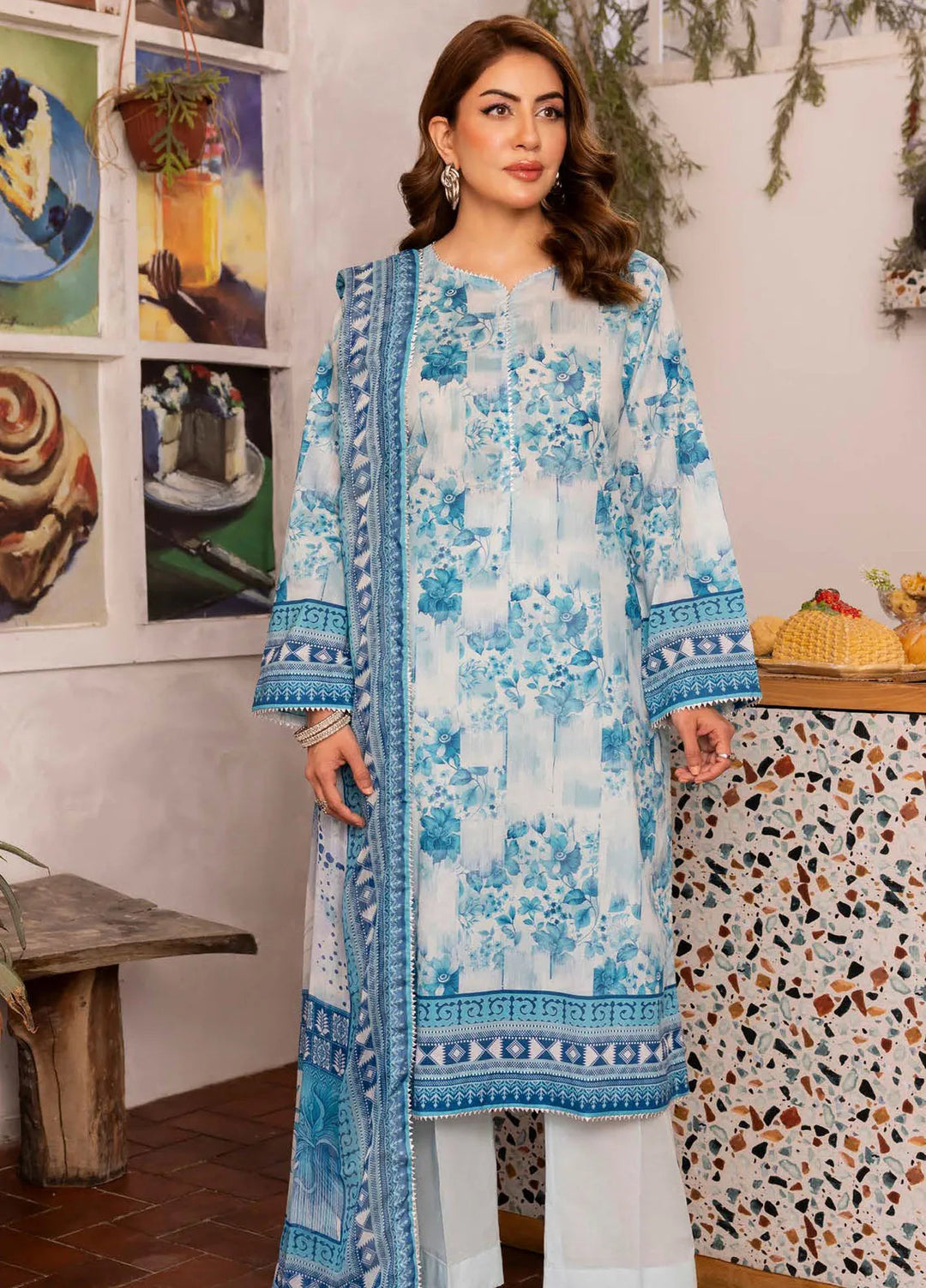 Gul Ahmed Printed Lawn Suits Unstitched 3 Piece GA24SU BM 42024 - Summer Collection