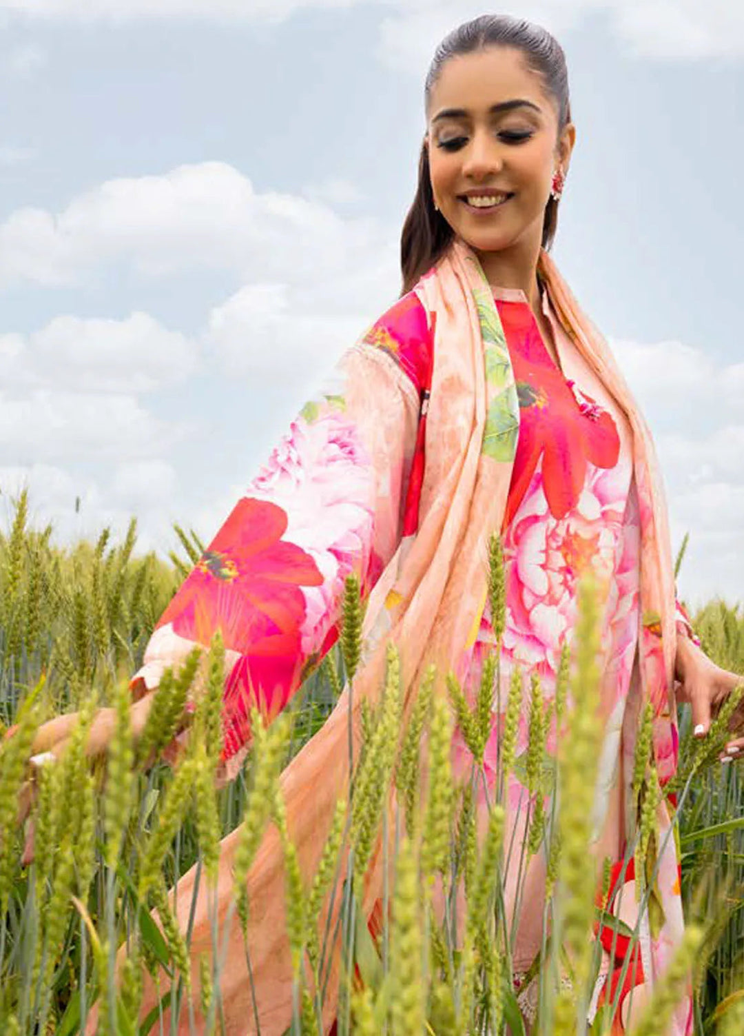 Gul Ahmed Printed Lawn Suits Unstitched 3 Piece GA24SU CL 42046 B - Summer Collection