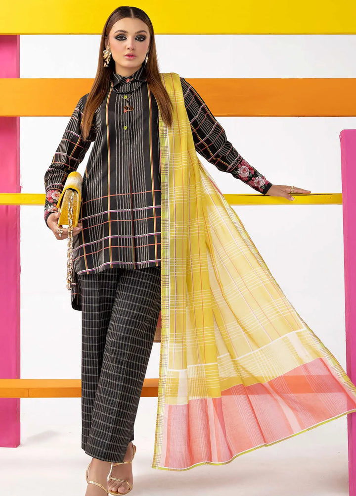 Gul Ahmed Printed Lawn Suits Unstitched 3 Piece GA24SU CL 42146 - Summer Collection