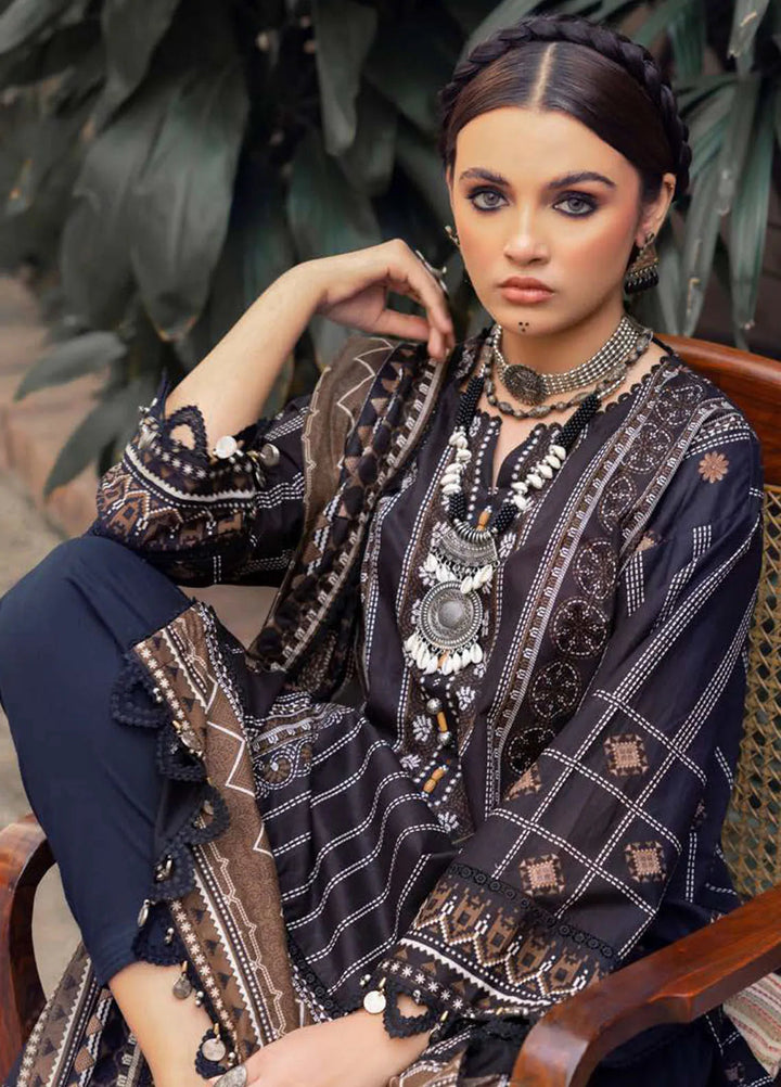 Gul Ahmed Printed Lawn Suits Unstitched 3 Piece GA24SU CL 42214 - Summer Collection