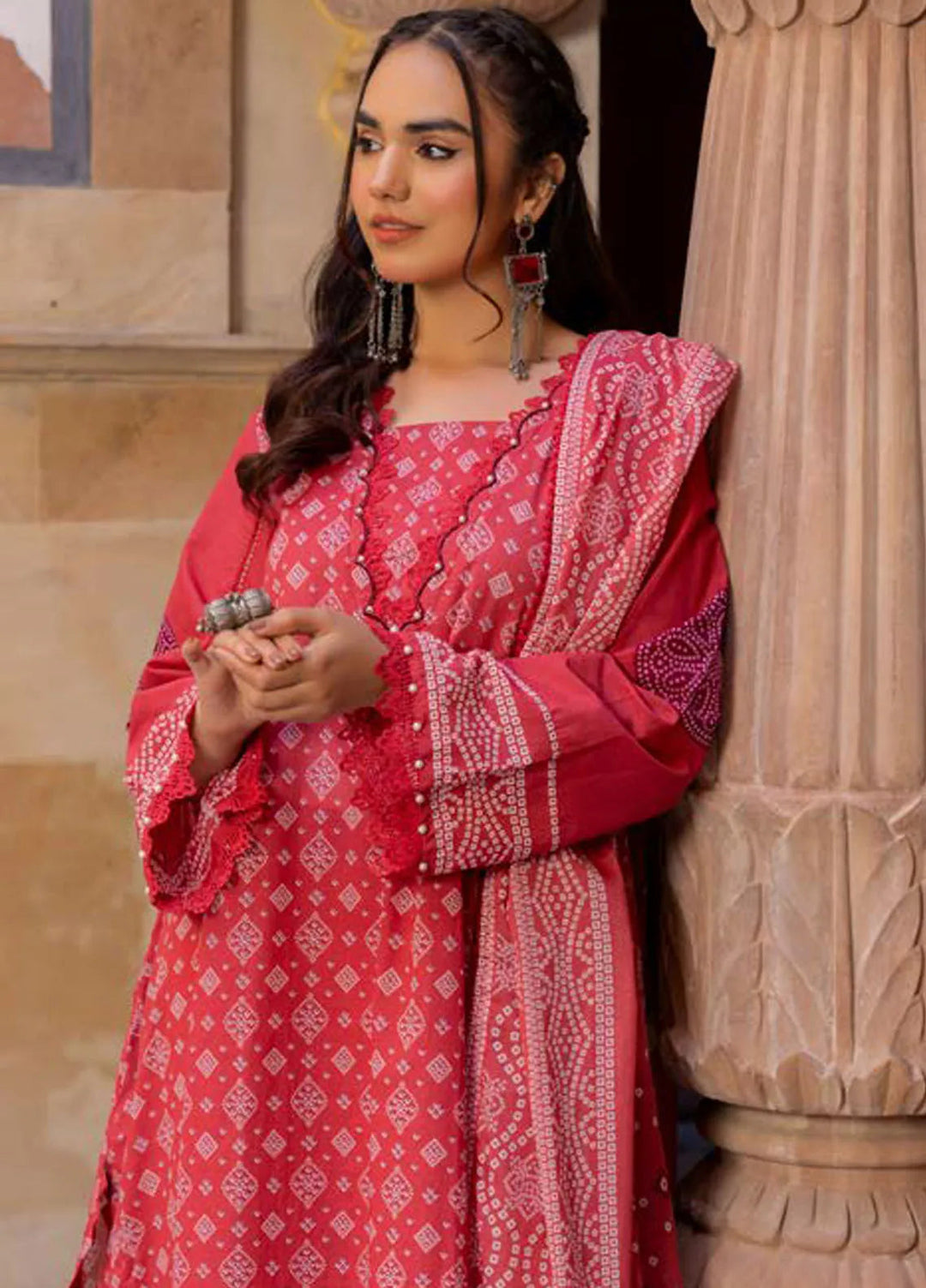 Gul Ahmed Printed Lawn Suits Unstitched 3 Piece GA24SU CL 42286 A - Summer Collection