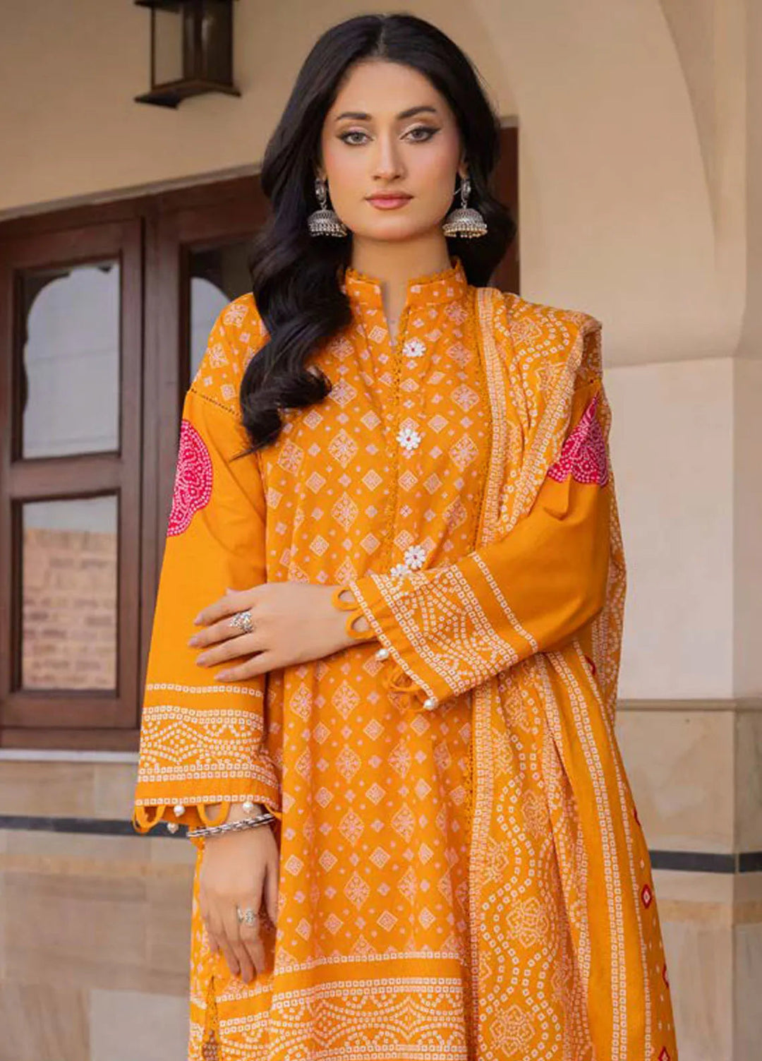 Gul Ahmed Printed Lawn Suits Unstitched 3 Piece GA24SU CL 42286 B - Summer Collection