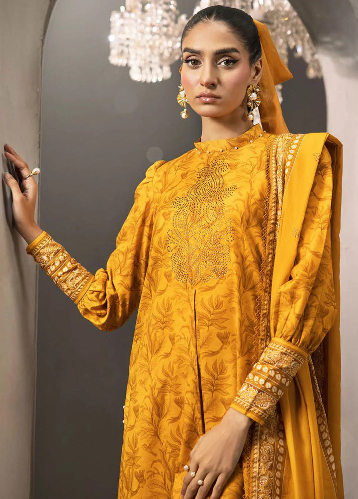 Gul Ahmed Printed Lawn Suits Unstitched 3 Piece GA24SU DN 42035 - Summer Collection