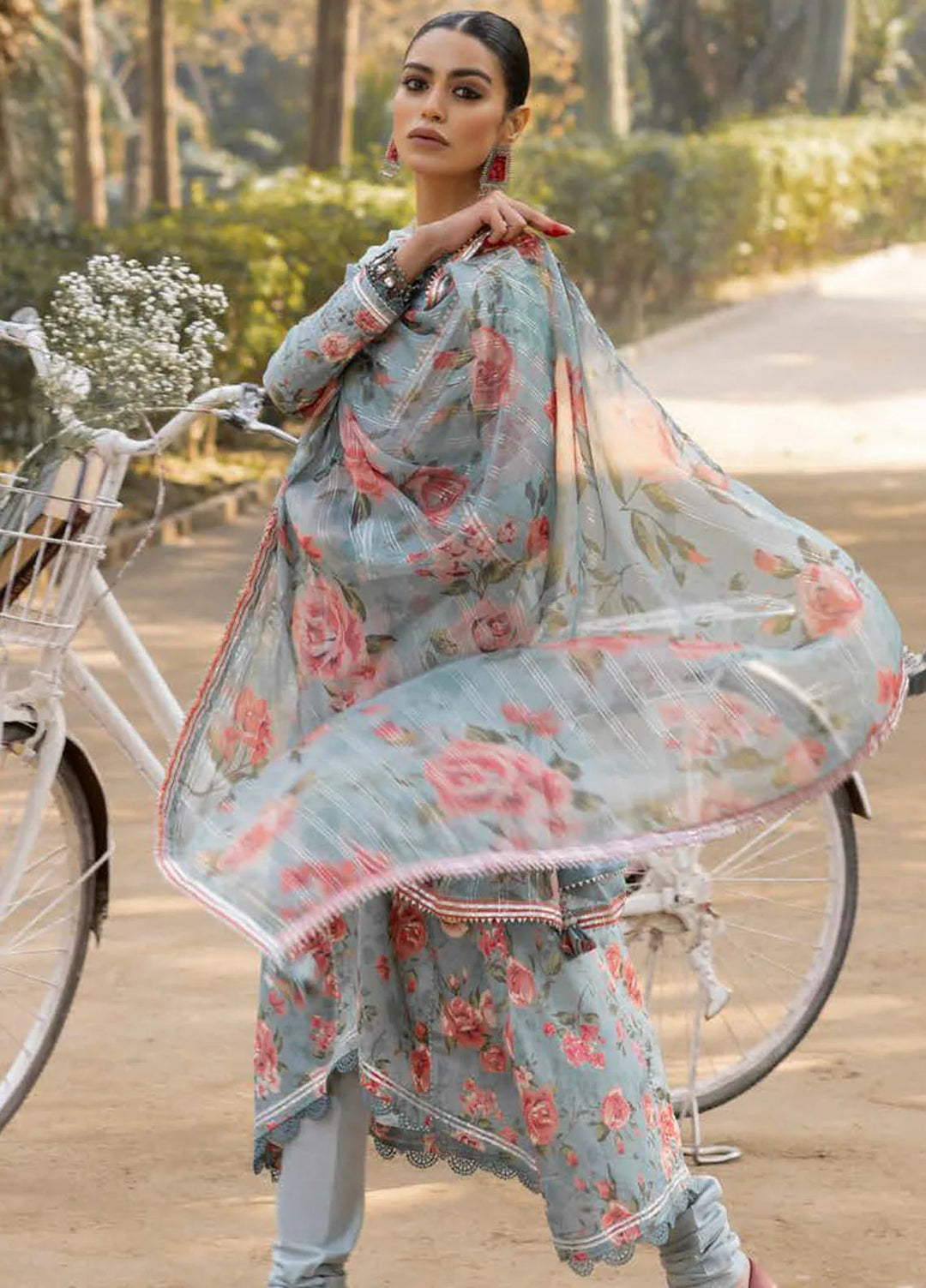 Gul Ahmed Printed Lawn Suits Unstitched 3 Piece GA24SU SP 42012 - Summer Collection