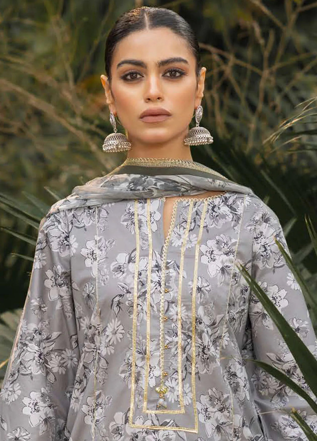 Gul Ahmed Printed Lawn Suits Unstitched 3 Piece GA24SU SP 42014 - Summer Collection