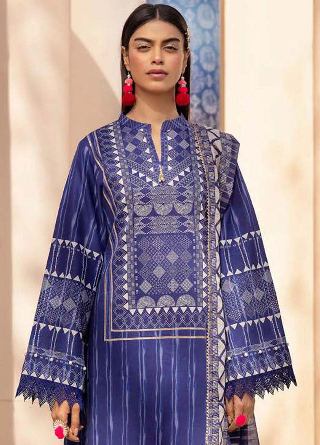 Gul Ahmed Printed Lawn Suits Unstitched 3 Piece GA24SU ST 42003 - Summer Collection