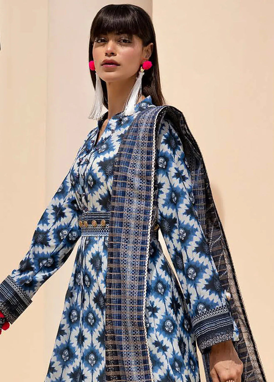 Gul Ahmed Printed Lawn Suits Unstitched 3 Piece GA24SU ST 42004 - Summer Collection