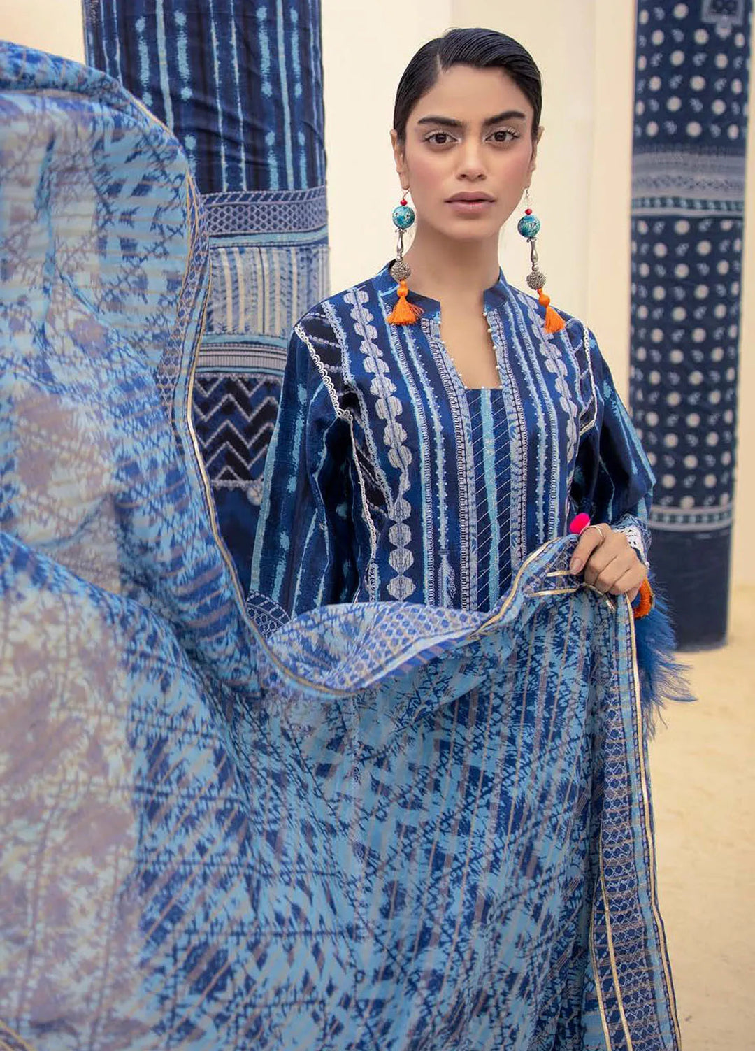 Gul Ahmed Printed Lawn Suits Unstitched 3 Piece GA24SU ST 42008 - Summer Collection