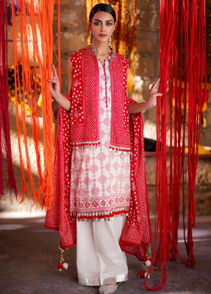 Gul Ahmed Printed Lawn Suits Unstitched 3 Piece GA25CH CL-42316 A - Summer Collection