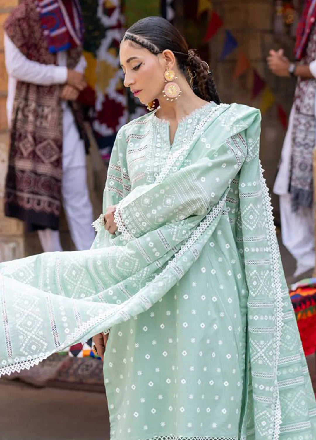 Gul Ahmed Printed Lawn Suits Unstitched 3 Piece GA25CH CL-52172 A - Summer Collection