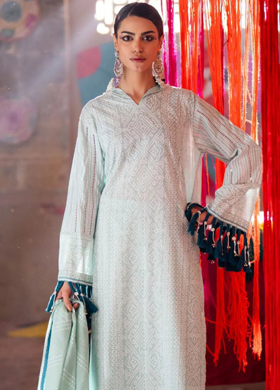 Gul Ahmed Printed Lawn Suits Unstitched 3 Piece GA25CH CL-52179 B - Summer Collection