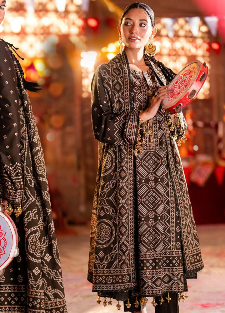 Gul Ahmed Printed Lawn Suits Unstitched 3 Piece GA25CH CL-52399 B - Summer Collection