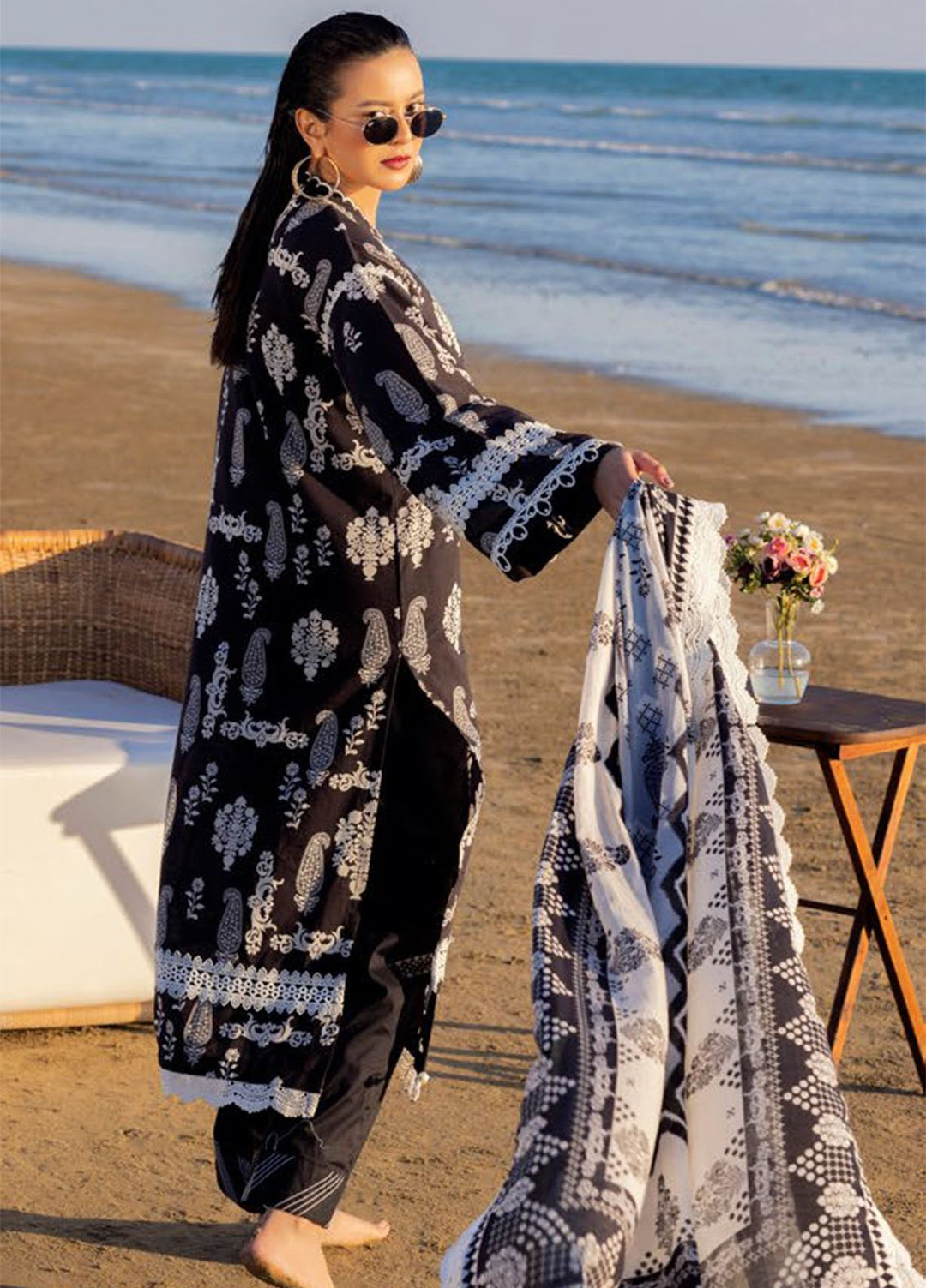 Gul Ahmed Printed Lawn Suits Unstitched 3 Piece GA25NB B-52002 - Summer Collection