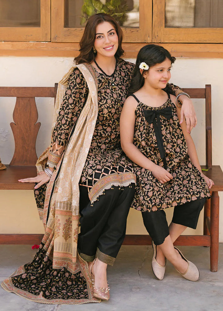 Gul Ahmed Printed Lawn Suits Unstitched 3 Piece GA25TM CL-42243 B - Summer Collection