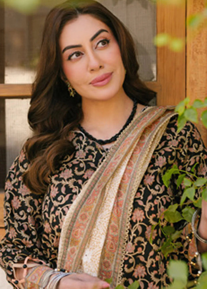 Gul Ahmed Printed Lawn Suits Unstitched 3 Piece GA25TM CL-42243 B - Summer Collection