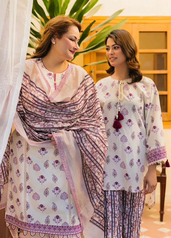 Gul Ahmed Printed Lawn Suits Unstitched 3 Piece GA25TM CL-42300 B - Summer Collection