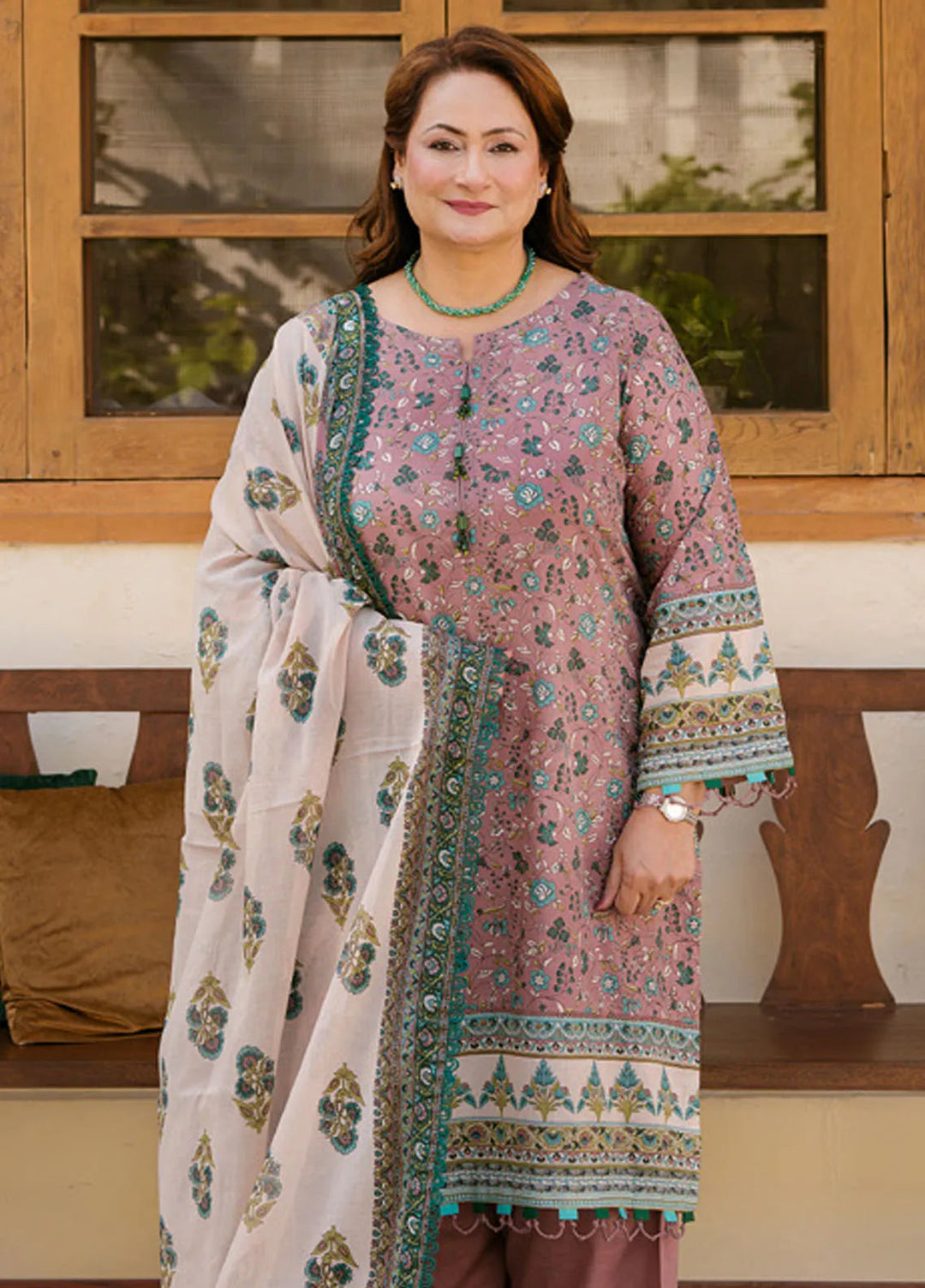 Gul Ahmed Printed Lawn Suits Unstitched 3 Piece GA25TM CL-52378 A - Summer Collection