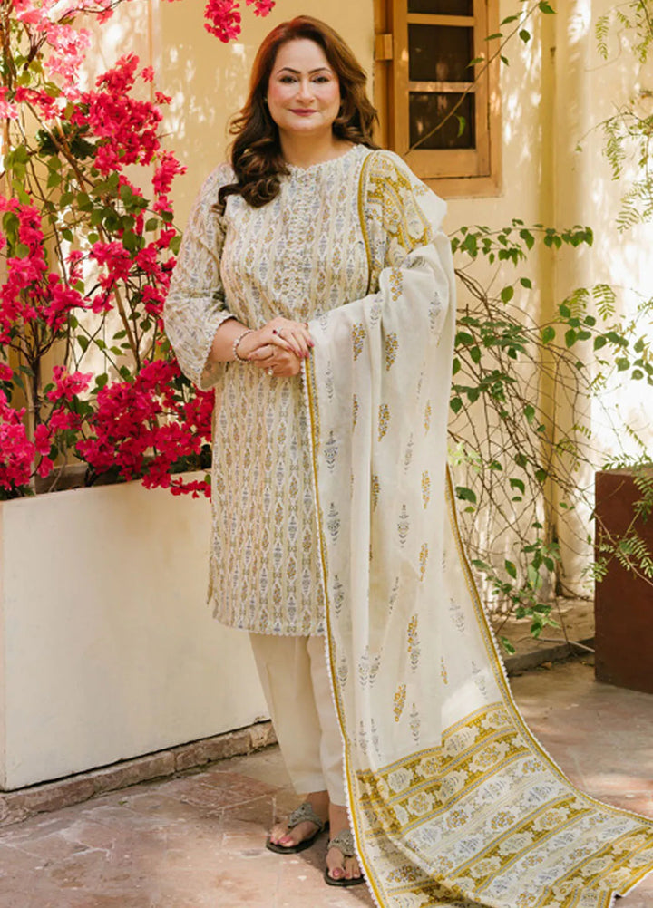 Gul Ahmed Printed Lawn Suits Unstitched 3 Piece GA25TM CL-52414 - Summer Collection