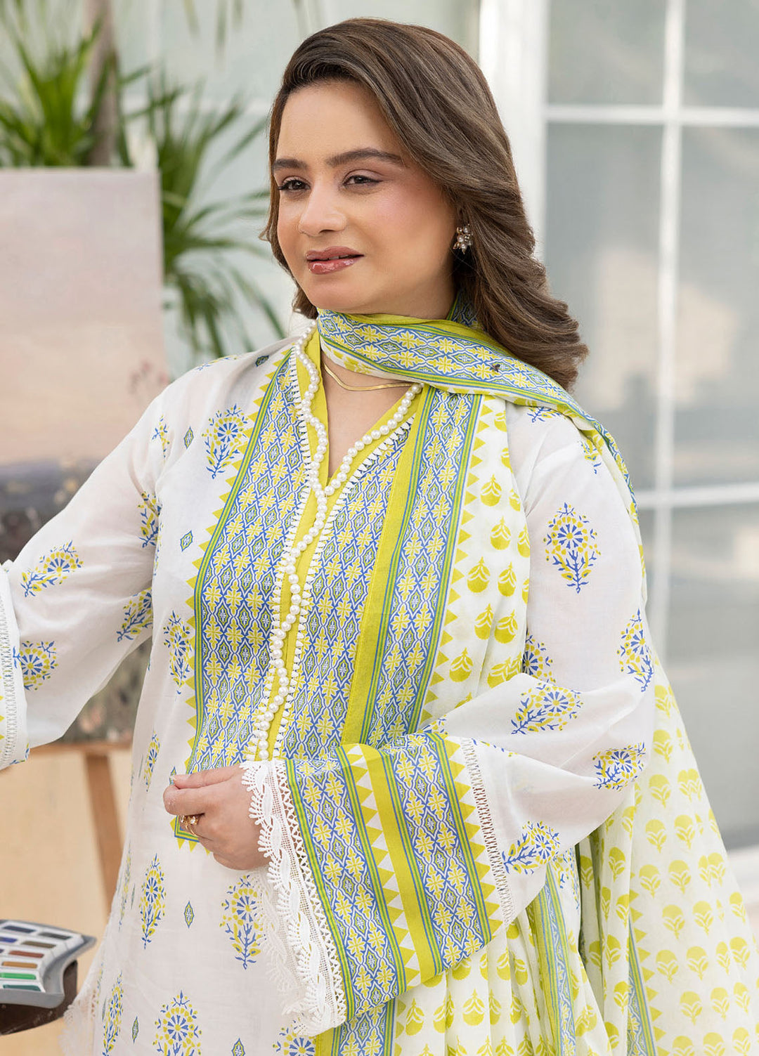 Gul Ahmed Printed Lawn Unstitched Suits 3 Piece GA25MS CL-52665 - Summer Collection