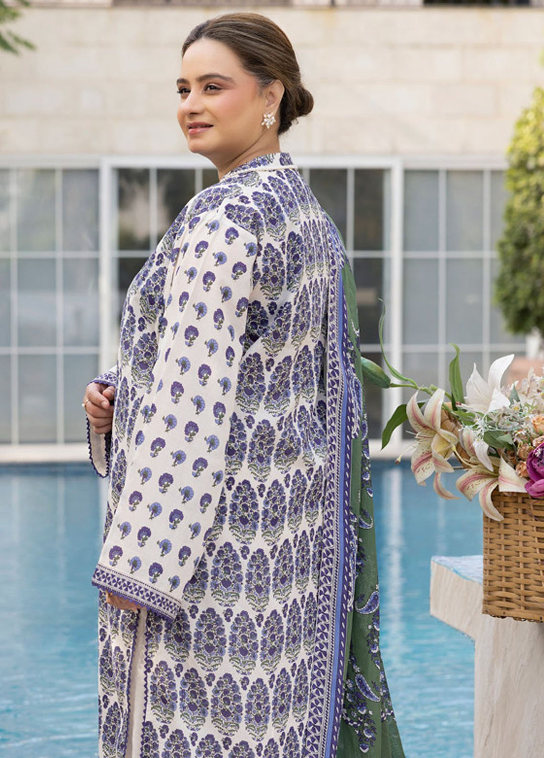Gul Ahmed Printed Lawn Unstitched Suits 3 Piece GA25MS CL-52671 - Summer Collection