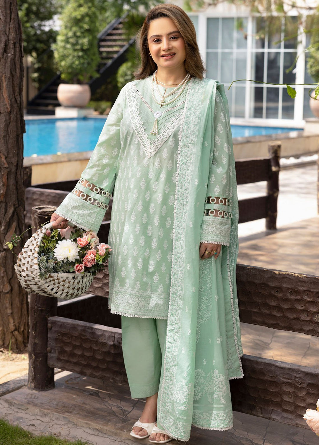 Gul Ahmed Printed Lawn Unstitched Suits 3 Piece GA25MS CL-52678 - Summer Collection