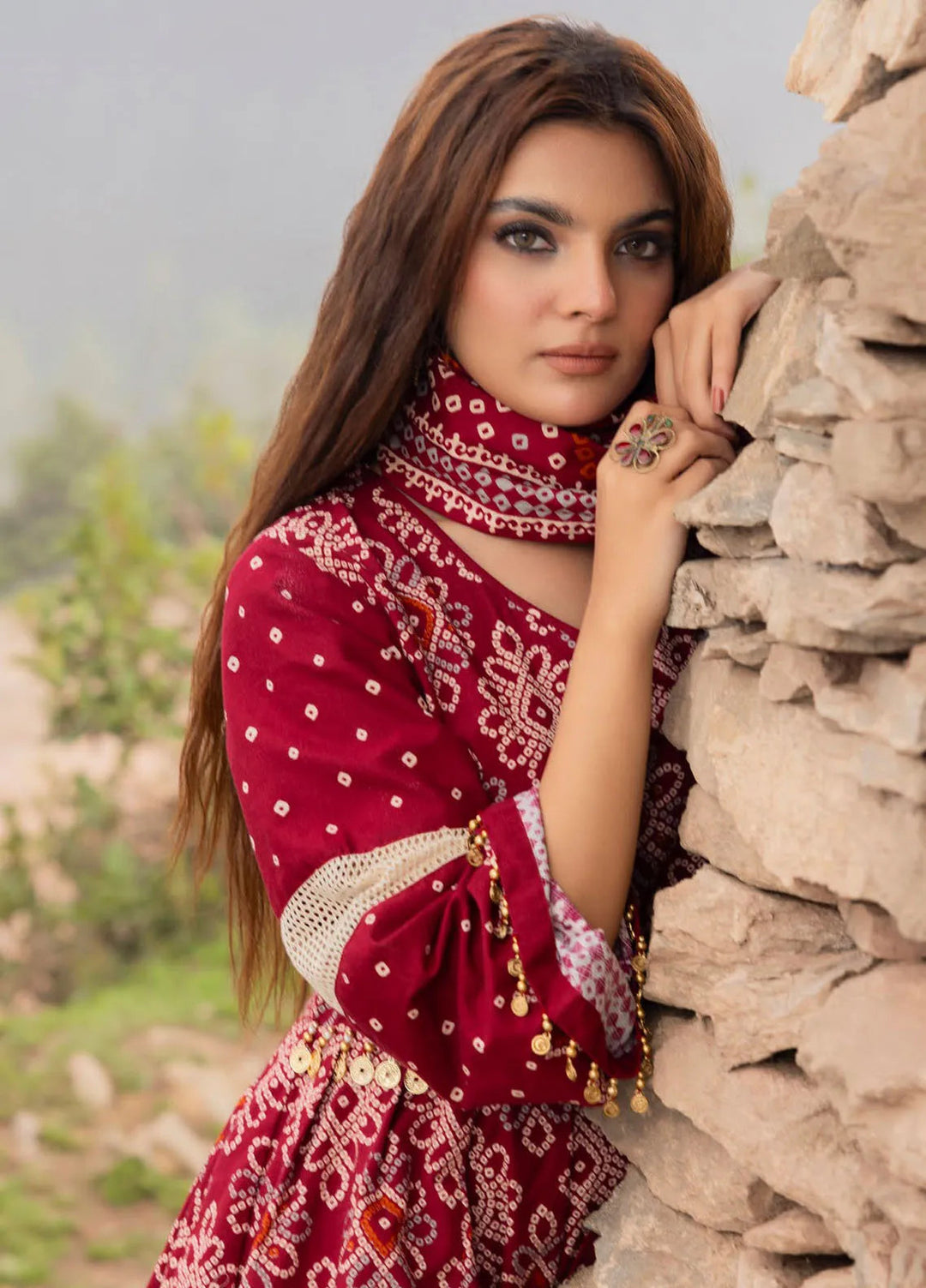 Gul Ahmed Printed Light Khaddar Suits Unstitched 3 Piece GA24UW K-42002 L - Winter Collection