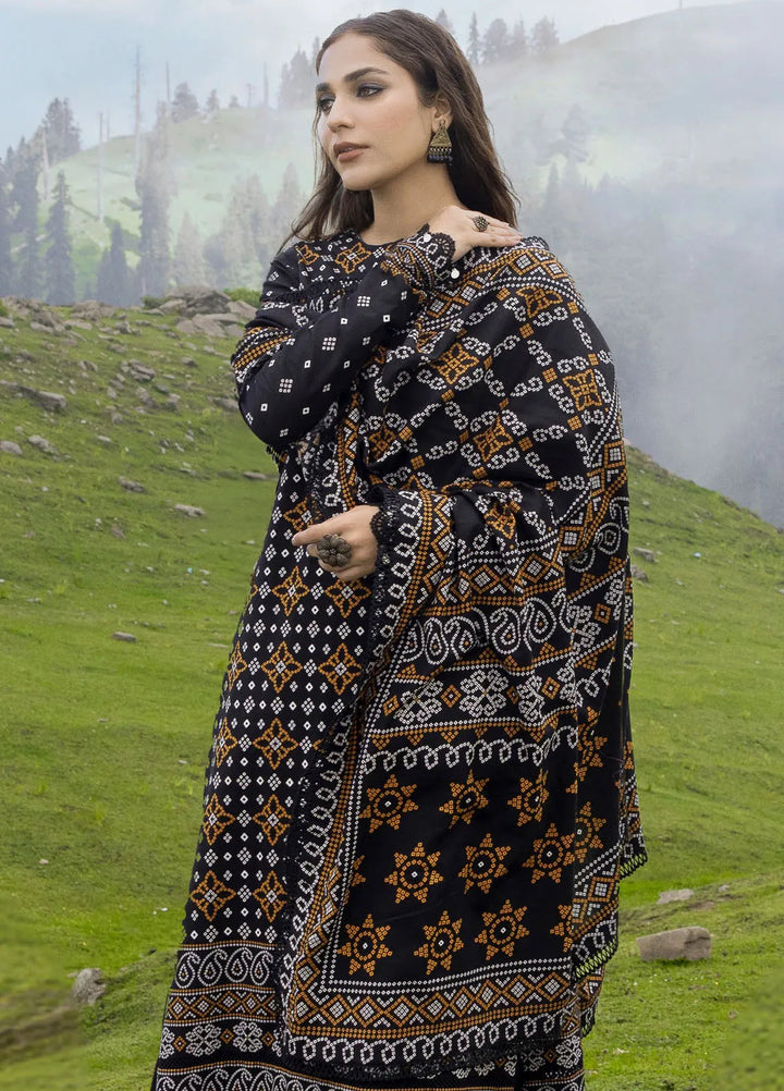 Gul Ahmed Printed Light Khaddar Suits Unstitched 3 Piece GA24UW K-42003 L - Winter Collection
