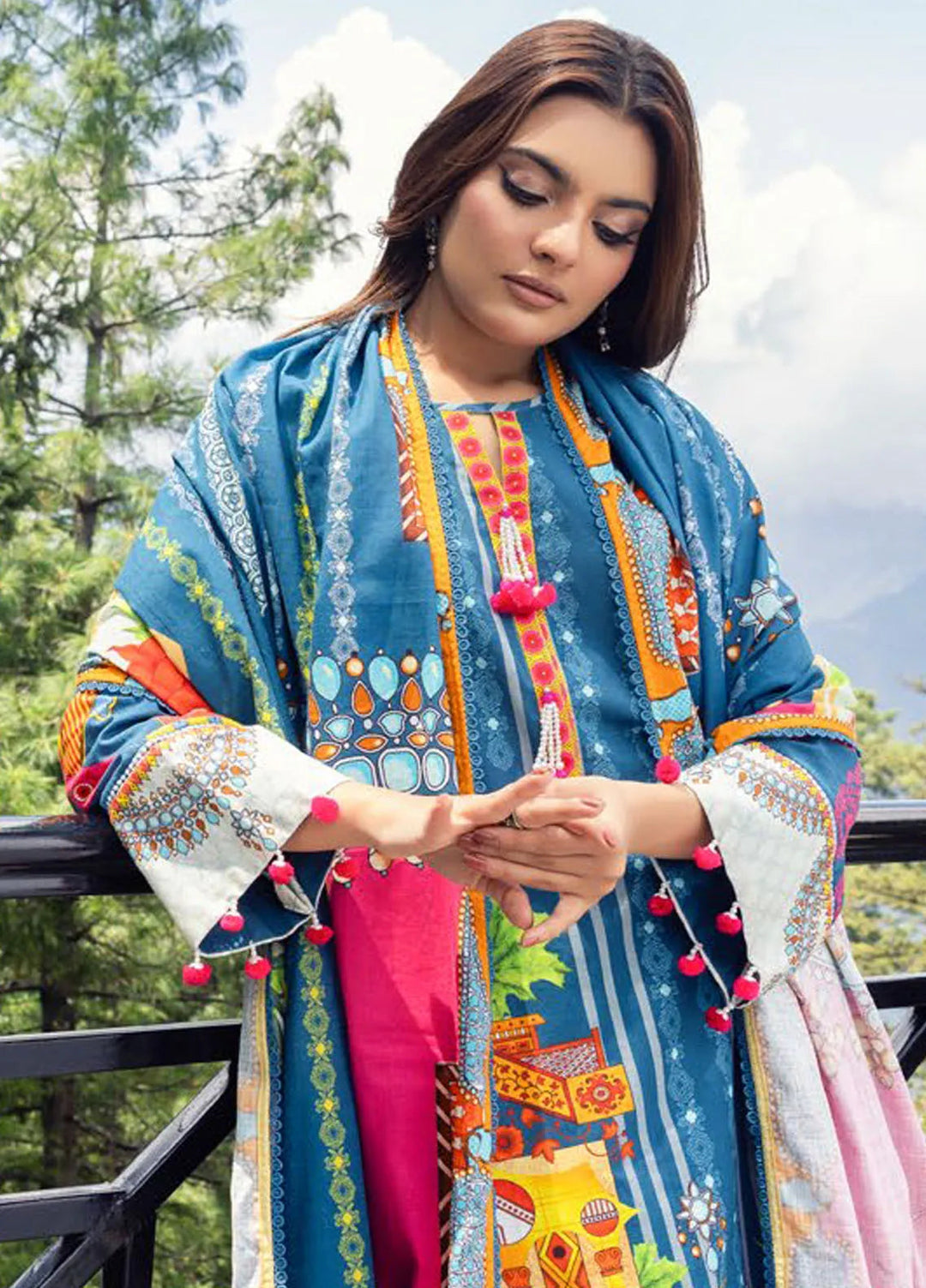 Gul Ahmed Printed Light Khaddar Suits Unstitched 3 Piece GA24UW K-42006 L - Winter Collection