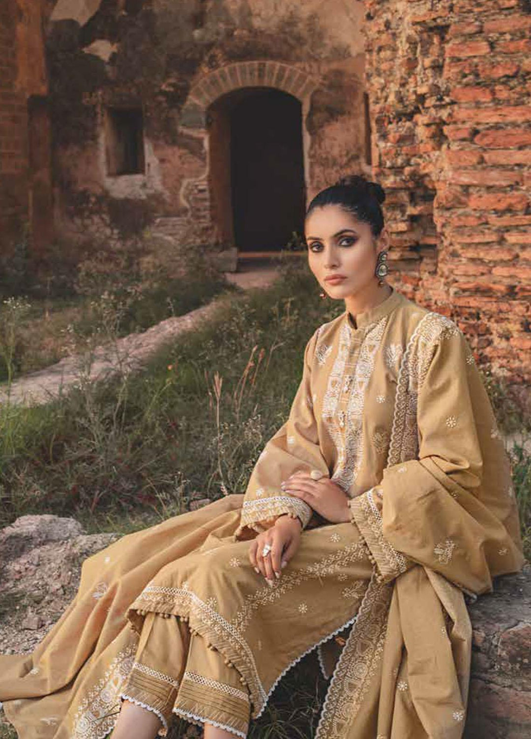 Gul Ahmed Embroidered Karandi Suits Unstitched 3 Piece GA21JL AY-12009 - Winter Collection