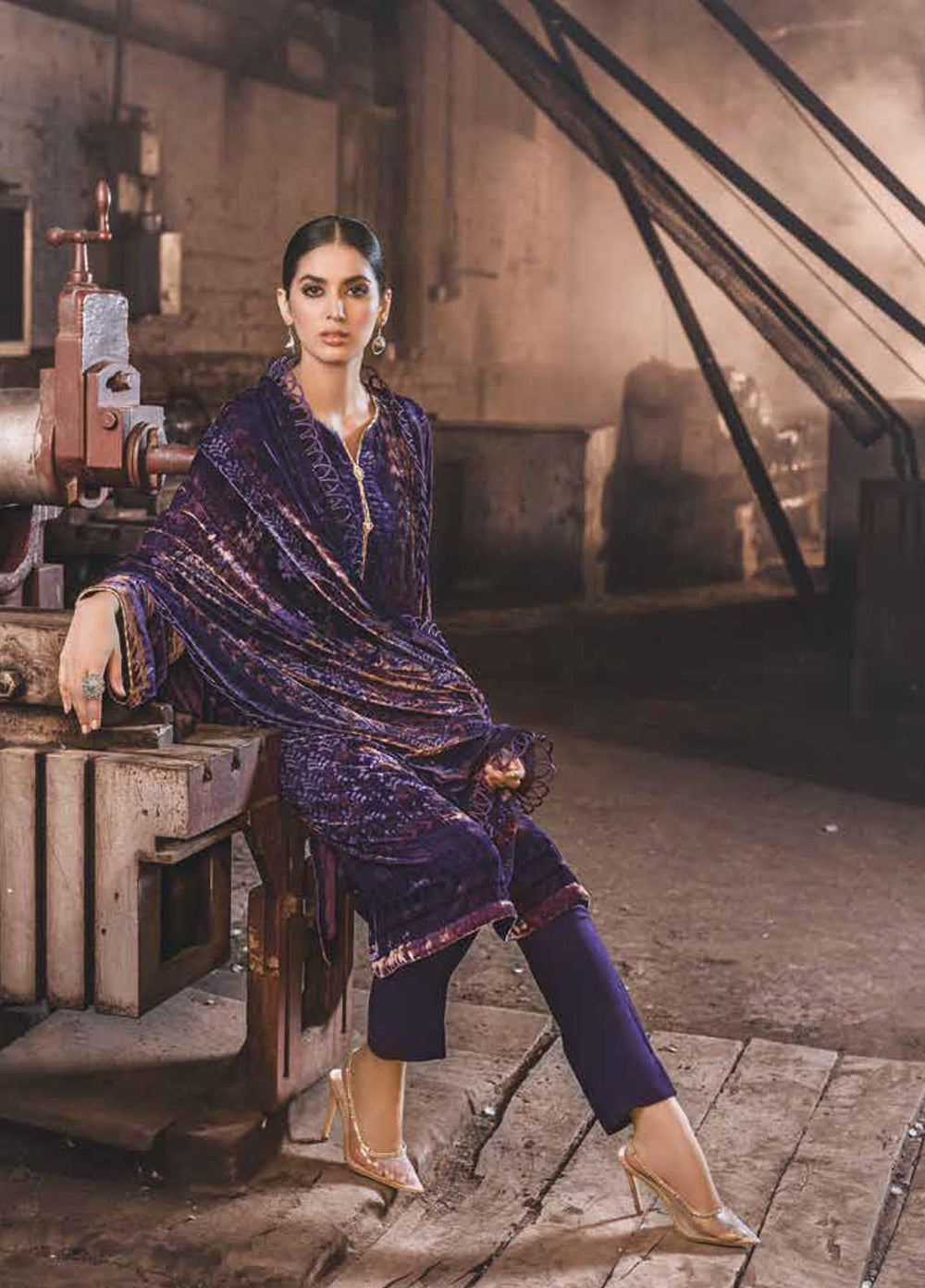 Gul Ahmed Printed Velvet Suits Unstitched 3 Piece GA21JL BVL-12001 A - Winter Collection