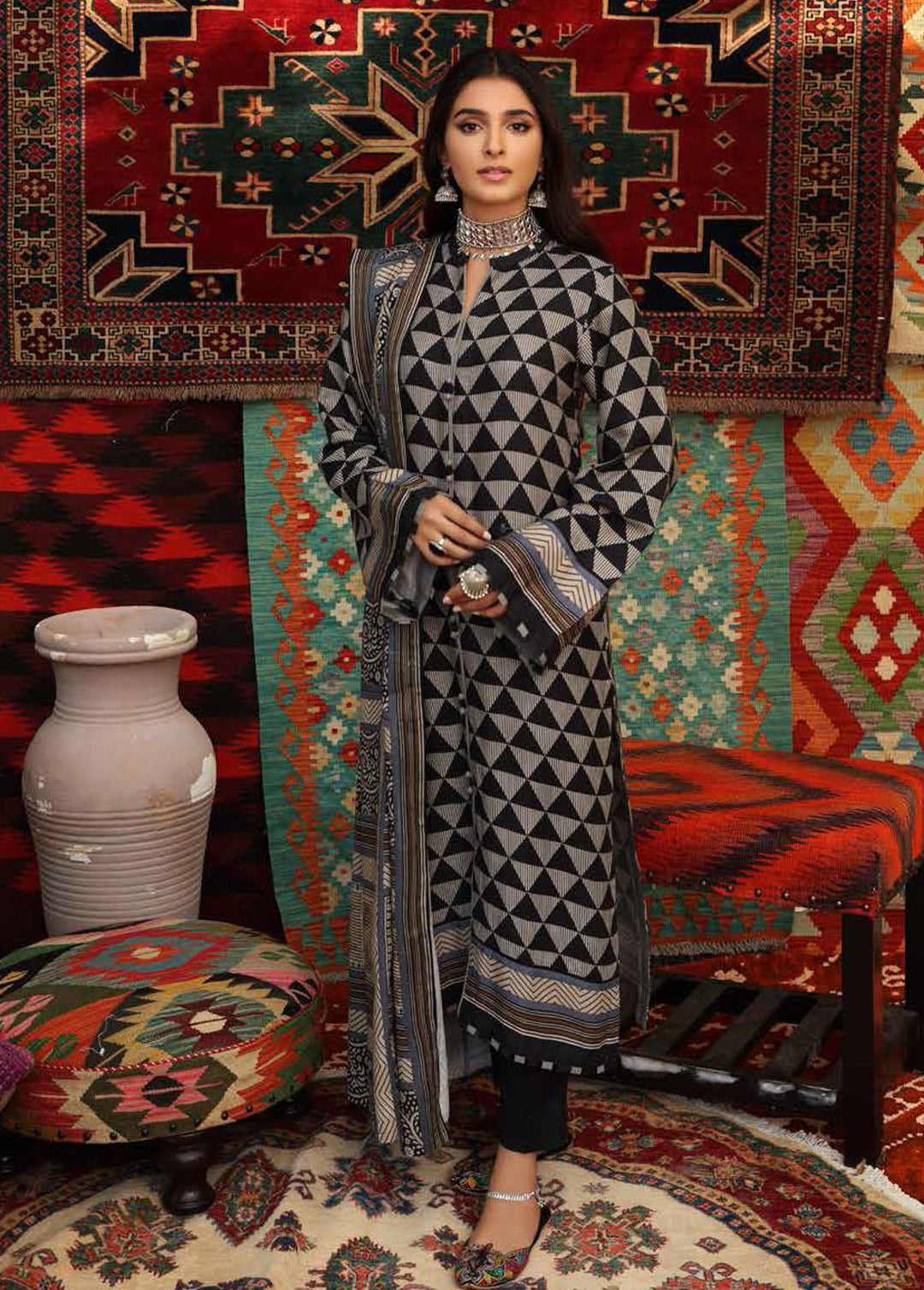 Pure Joy of Winter By Gul Ahmed Printed Linen Suits Unstitched 3 Piece GA22PJ LT-12019 A - Winter Collection