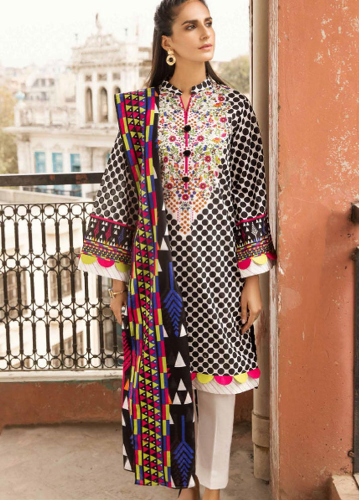 Gul Ahmed Printed Lawn Suits Unstitched 3 Piece GA21LL CL1166B - Summer Collection