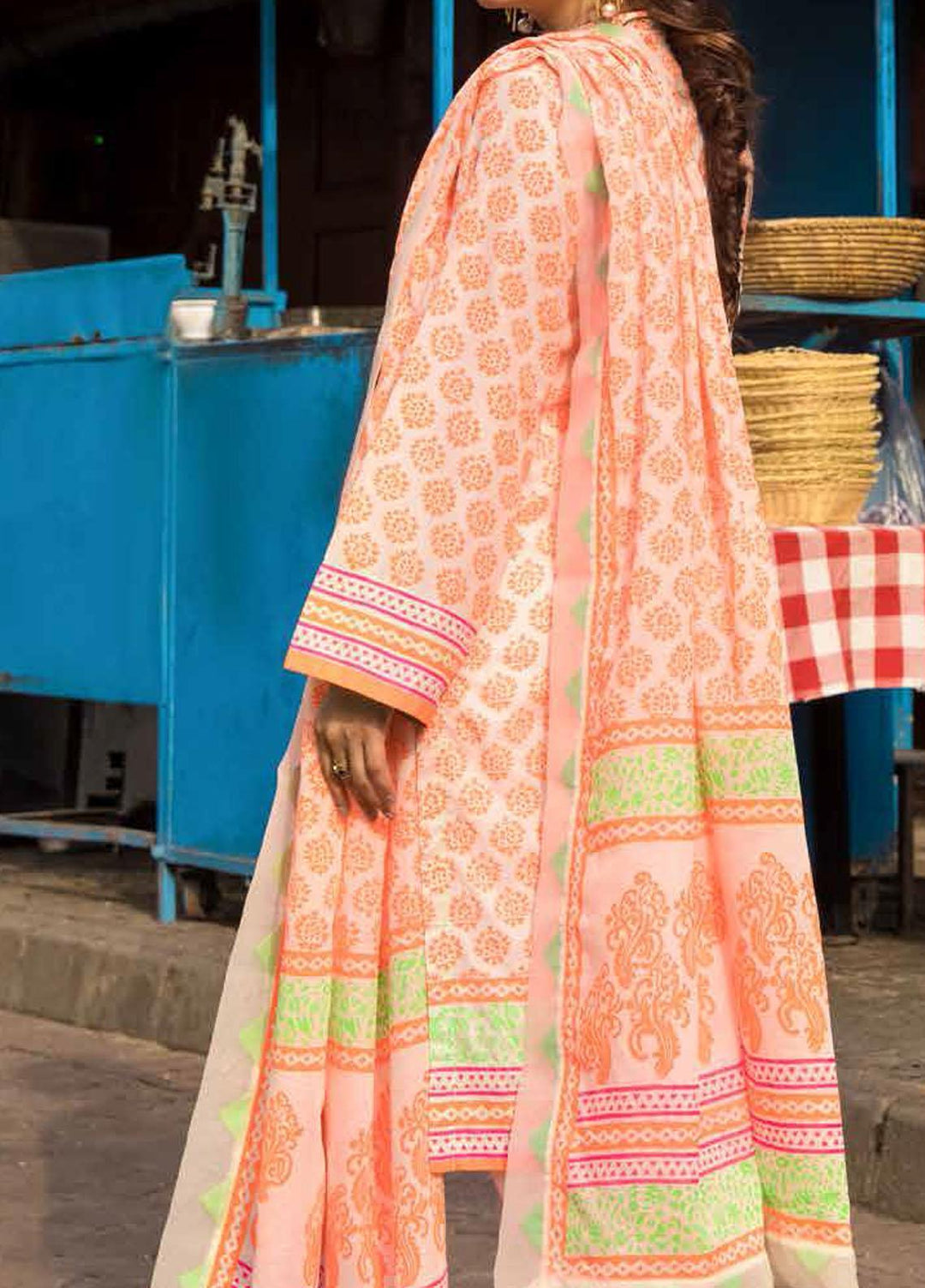 Gul Ahmed Printed Lawn Suits Unstitched 3 Piece GA21LL CL1327A - Summer Collection