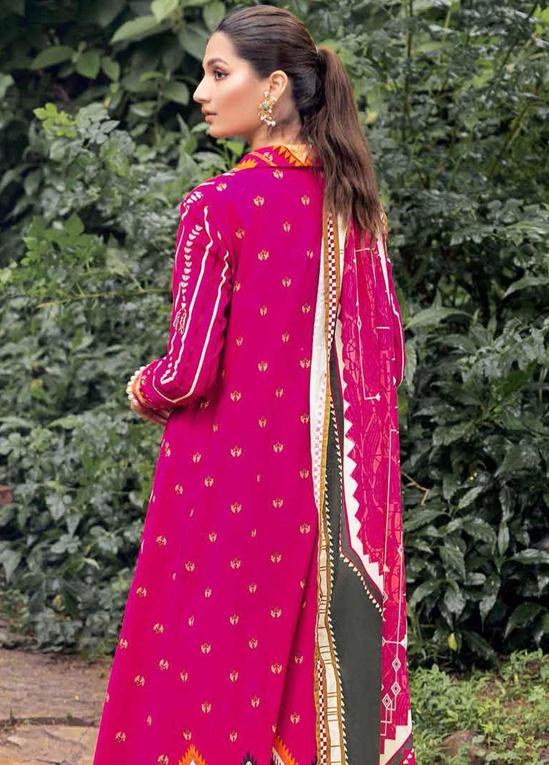 Gul Ahmed Printed Khaddar Suits Unstitched 3 Piece GA22W K-22040B - Winter Collection