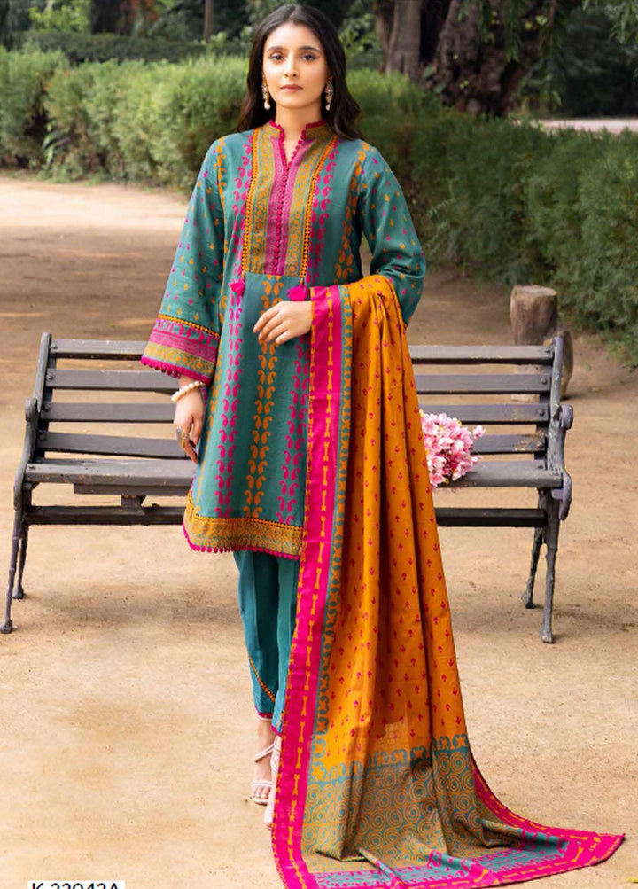 Gul Ahmed Printed Khaddar Suits Unstitched 3 Piece GA22W K-22042A - Winter Collection