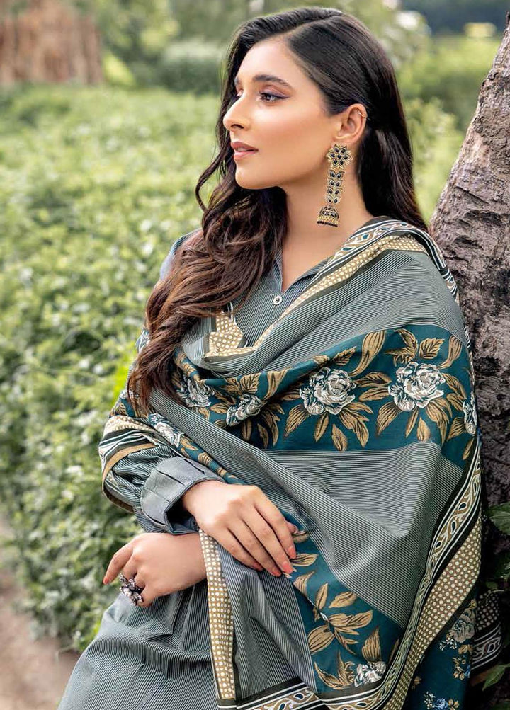 Gul Ahmed Printed Khaddar Suits Unstitched 3 Piece GA22W K-22044A - Winter Collection