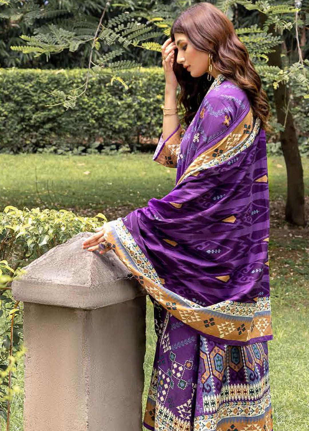 Gul Ahmed Printed Khaddar Suits Unstitched 3 Piece GA22W K-22057 - Winter Collection