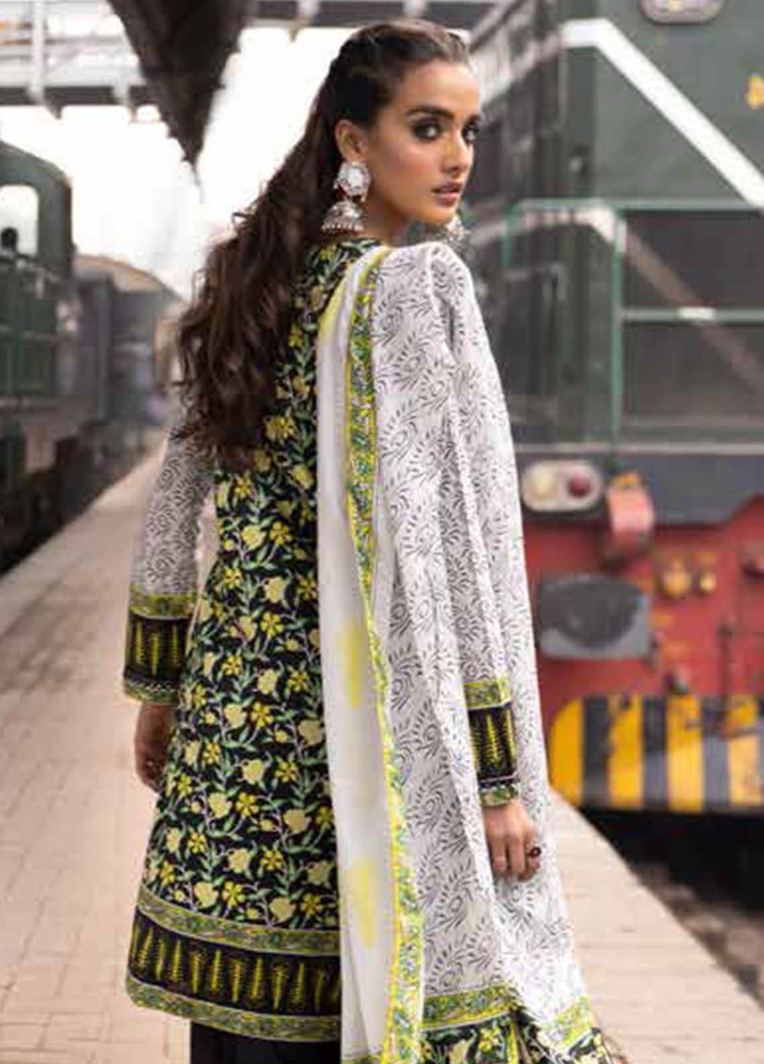 Gul Ahmed Printed Lawn Suits Unstitched 2 Piece GA21VG TL 320-A - Summer Collection