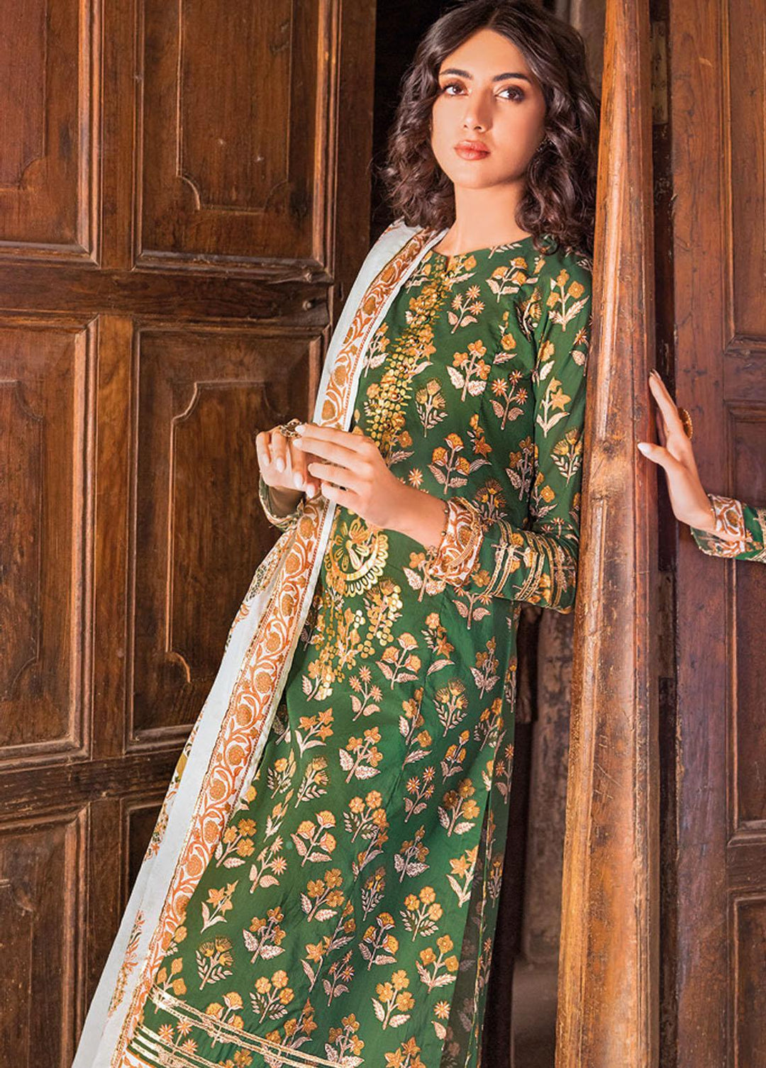 Vintage Garden By Gul Ahmed Printed Lawn Suits Unstitched 3 Piece GA23V CL-32236A - Summer Collection