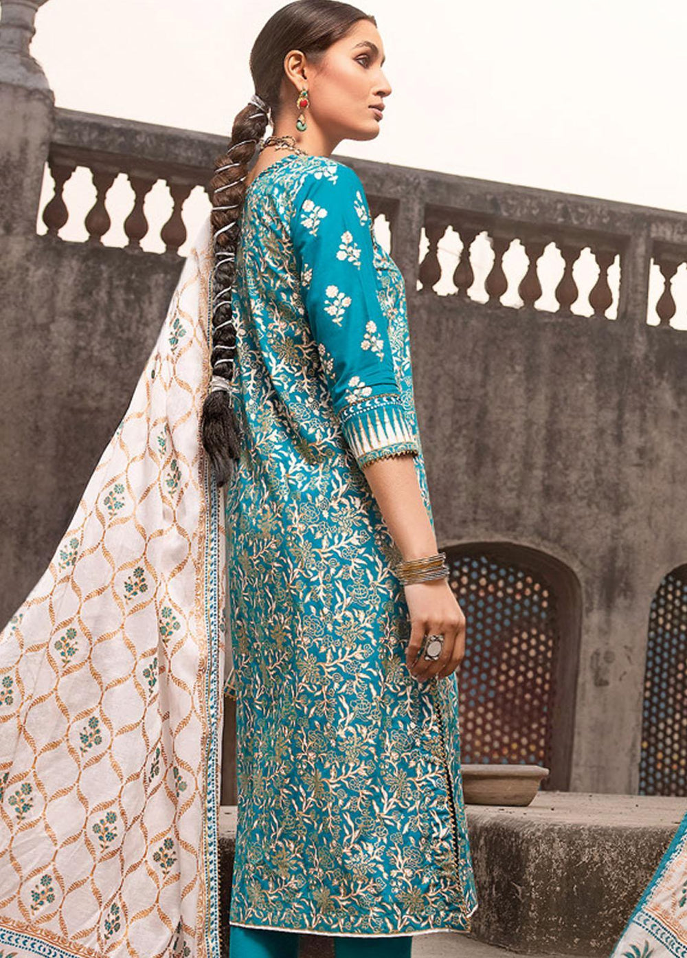 Vintage Garden By Gul Ahmed Printed Lawn Suits Unstitched 3 Piece GA23V CL-32426A - Summer Collection