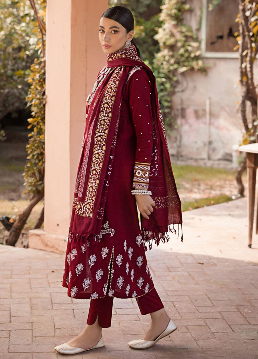 Gul Ahmed Embroidered Pashmina Suits Unstitched 3 Piece GA23WB AP 32074 - Winter Collection