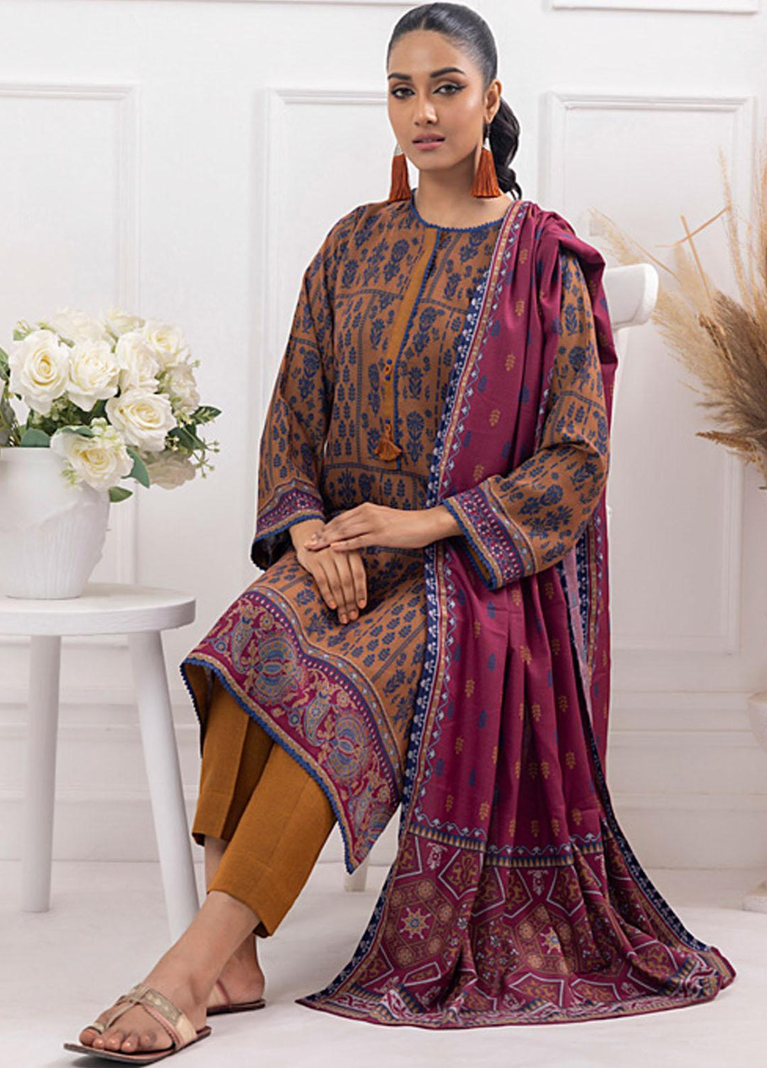 Gul Ahmed Embroidered Dhanak Suits Unstitched 3 Piece GA23WB WNS 32175 B - Winter Collection