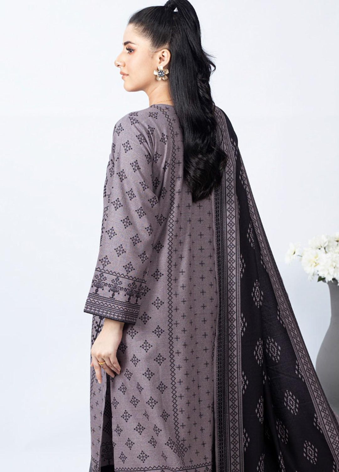 Gul Ahmed Embroidered Dhanak Suits Unstitched 3 Piece GA23WB WNS 32188 B - Winter Collection