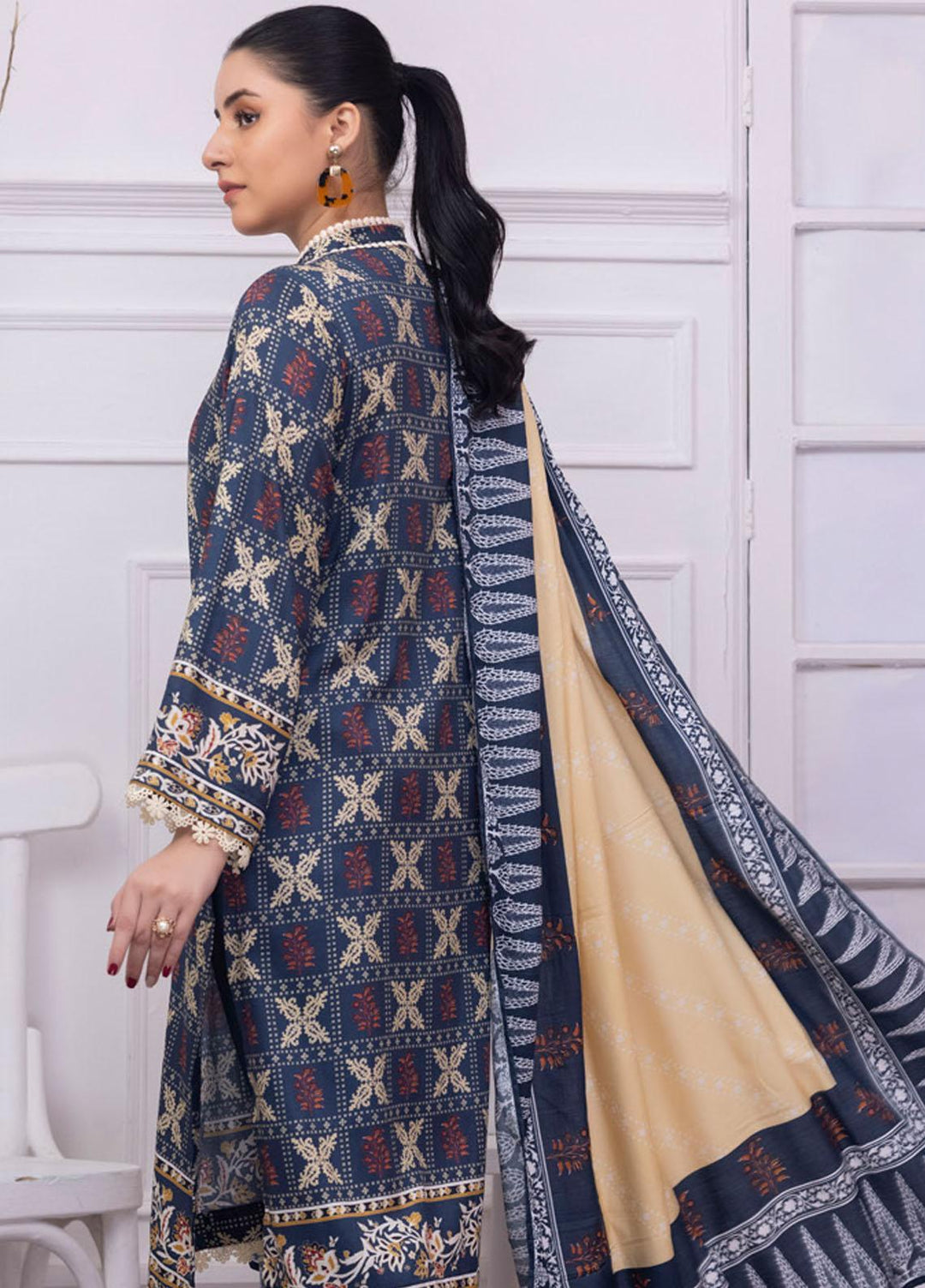 Gul Ahmed Embroidered Linen Suits Unstitched 3 Piece GA23WB WNS 32231 B - Winter Collection