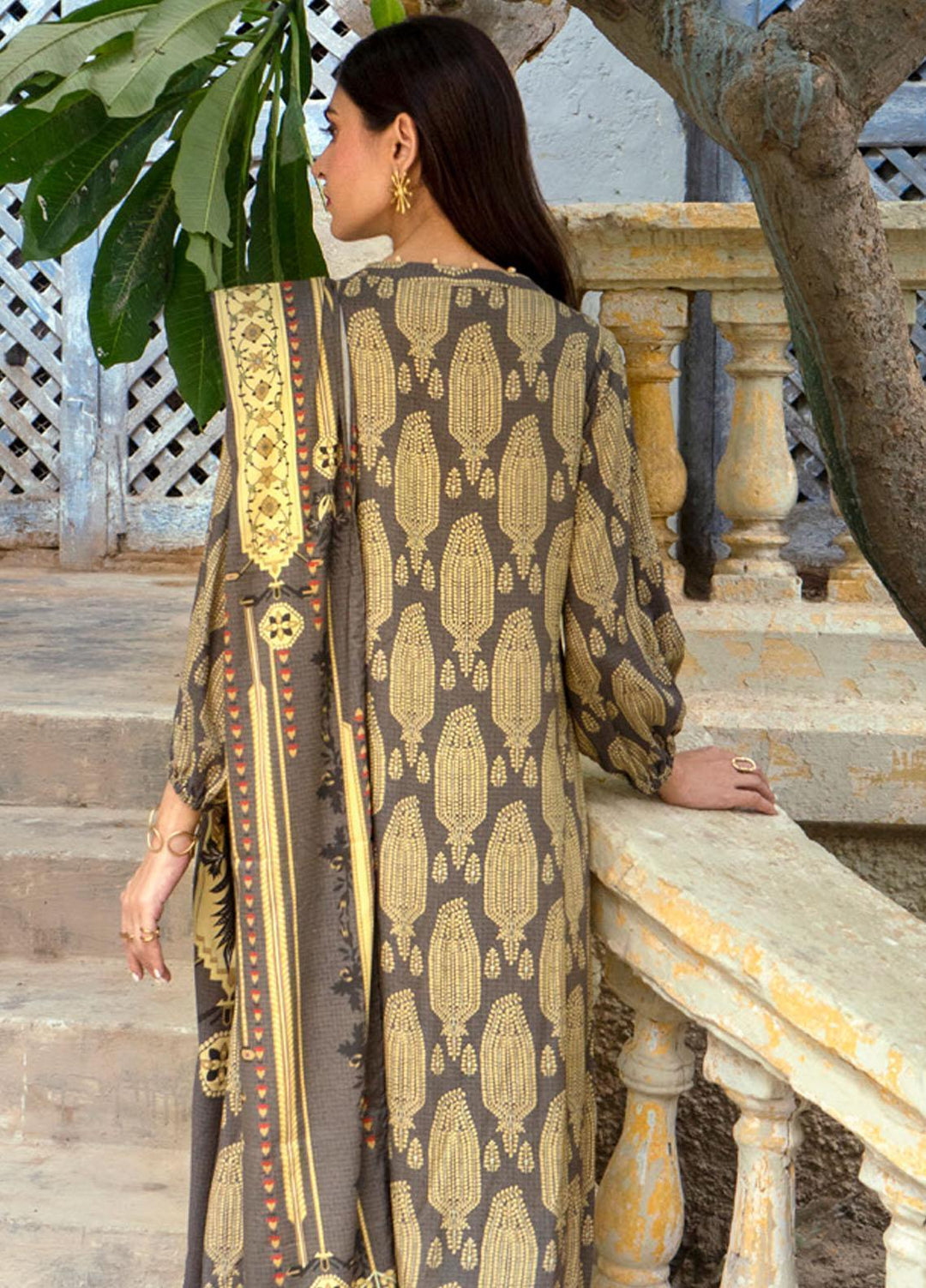 Gul Ahmed Printed Linen Suits Unstitched 3 Piece GA23WC LT 32023A - Winter Collection
