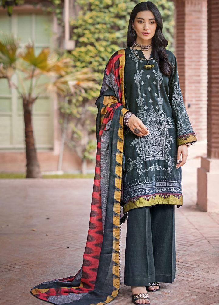 Gul Ahmed Jacquard Khaddar Suits Unstitched 3 Piece GA23WC MJ 32072 - Winter Collection