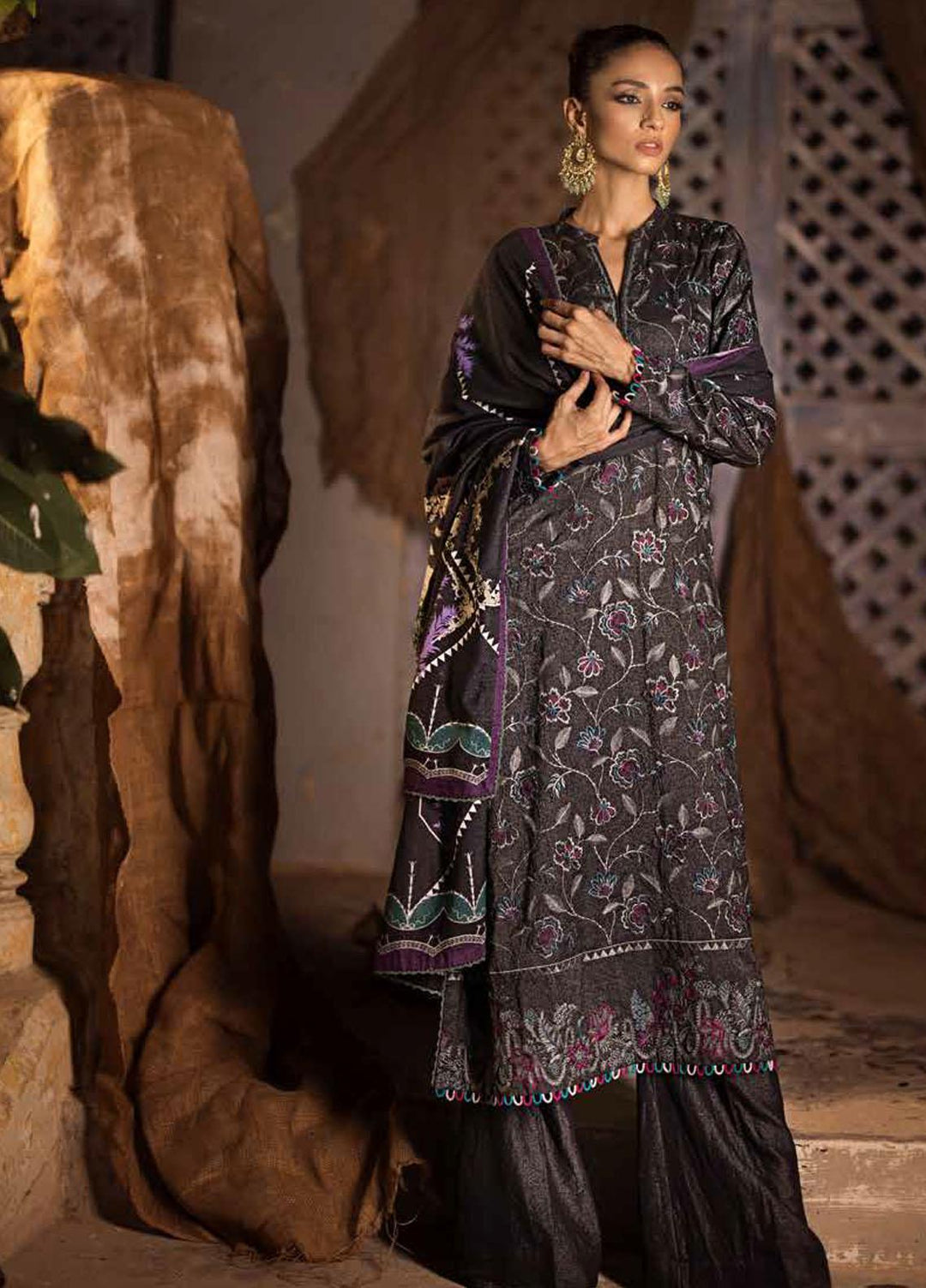 Glamour By Gul Ahmed Fancy Karandi Suits Unstitched 3 Piece GA23WG AY-32037 - Winter Collection