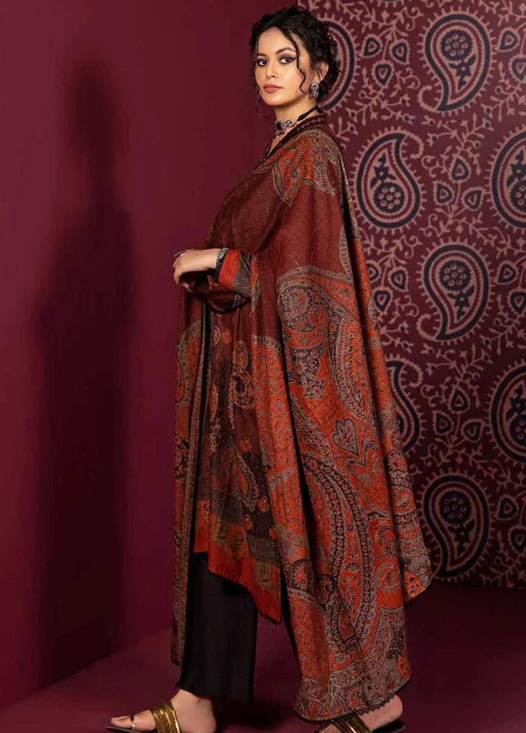 Gul Ahmed Printed Cotton Suits Unstitched 3 Piece GA23WL K-32007 - Winter Collection