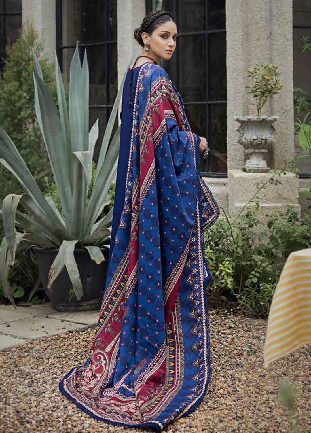 Gul Ahmed Embroidered Jacquard Suits Unstitched 3 Piece GA23WL AP-32009 - Winter Collection