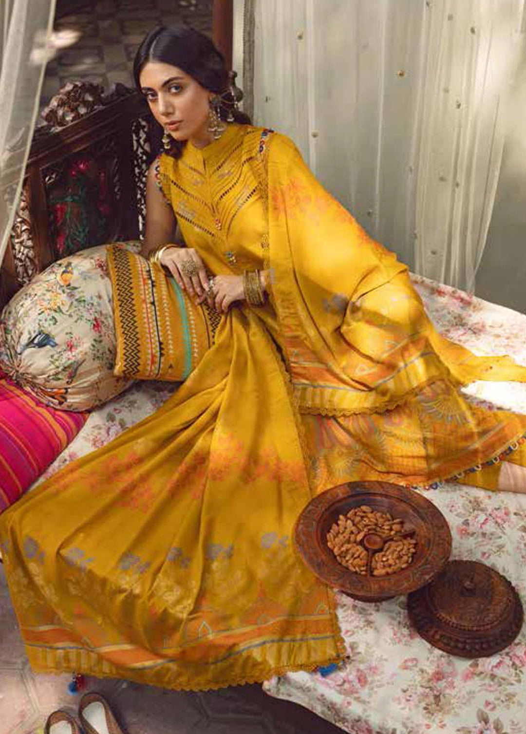 Gul Ahmed Fancy Linen Suits Unstitched 3 Piece GA22UW MJ-22082 - Winter Collection